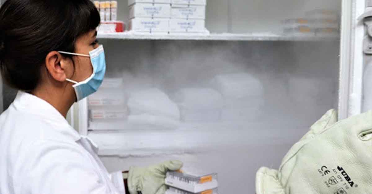 Biobanco andaluz recoge muestras de pacientes que han superado el Covid-19