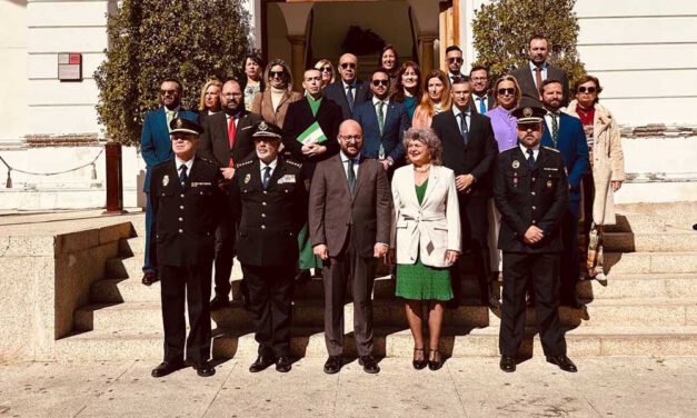 El Puerto iza la Bandera de Andalucía demostrando al mundo entero el talento, la valentía y el potencial de esta tierra