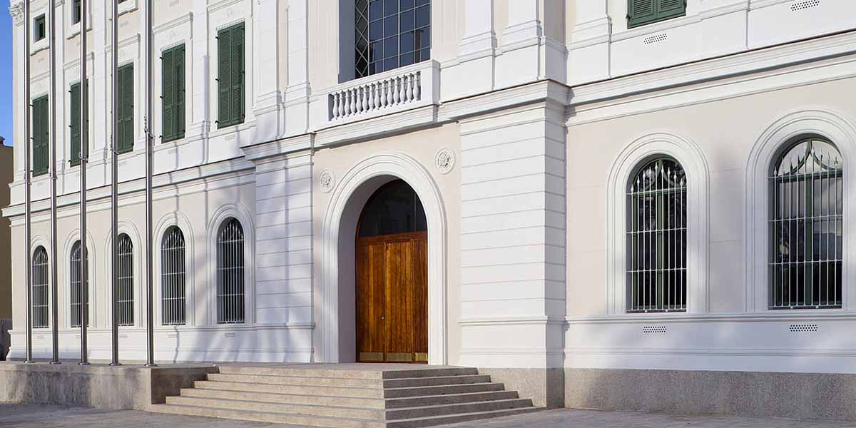 El Ayuntamiento contrata a una telefonista-recepcionista tras una jubilación parcial