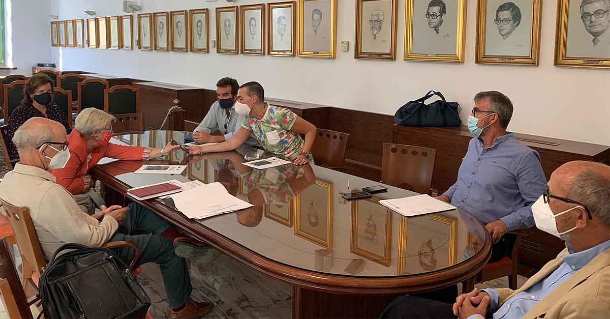 Betilo traslada al gobierno su proyecto para el antiguo Hospital de San Juan de Dios