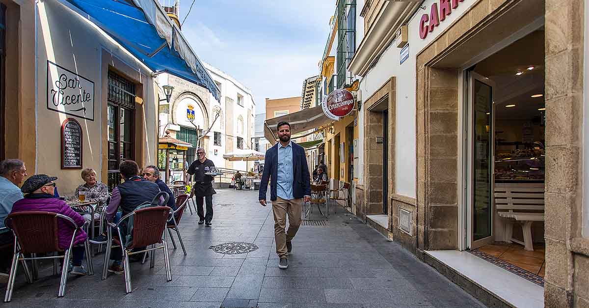 Botella defenderá en el pleno bonificar el IBI a los comercios portuenses