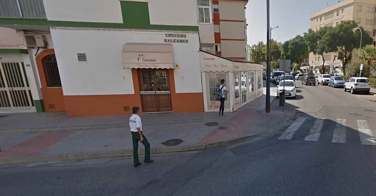Fallece un hombre de 56 años en la calle Cruceros Baleares en El Puerto