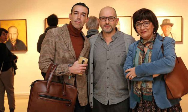 El IES Juan Lara acoge una exposición del pintor Francisco Barrera