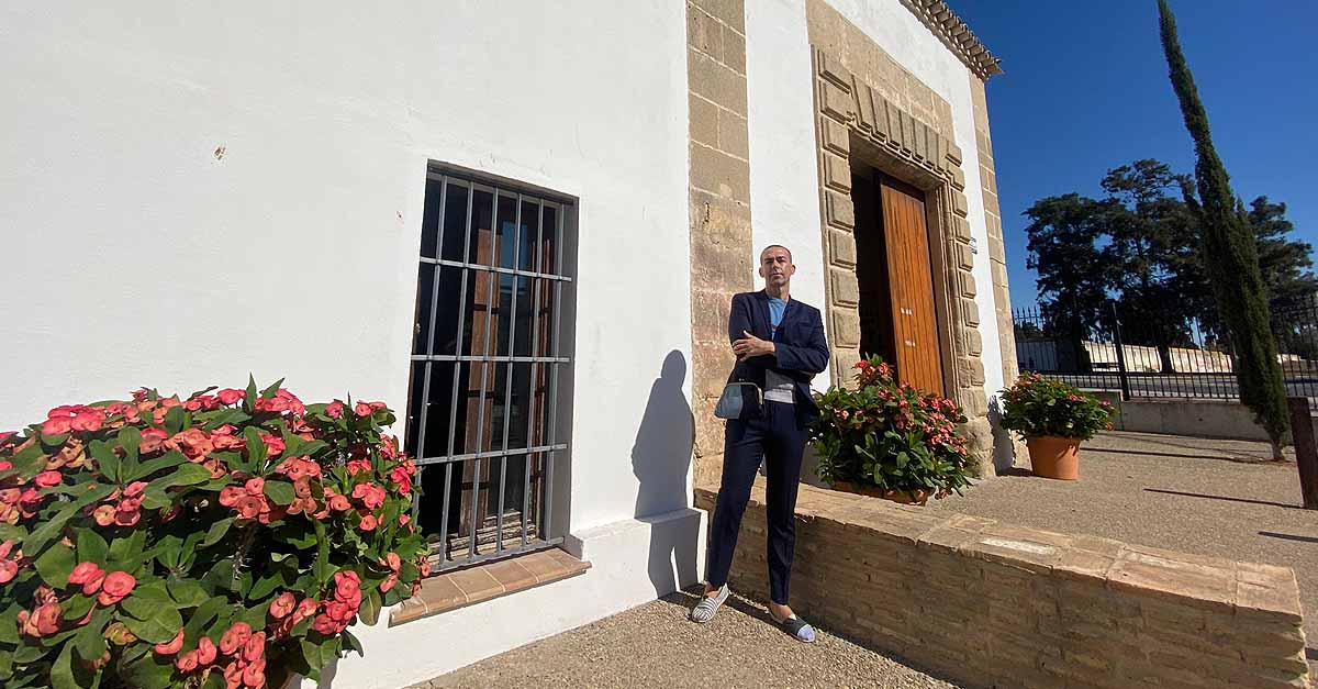 El Ayuntamiento adecenta los alrededores de la Ermita de Santa Clara