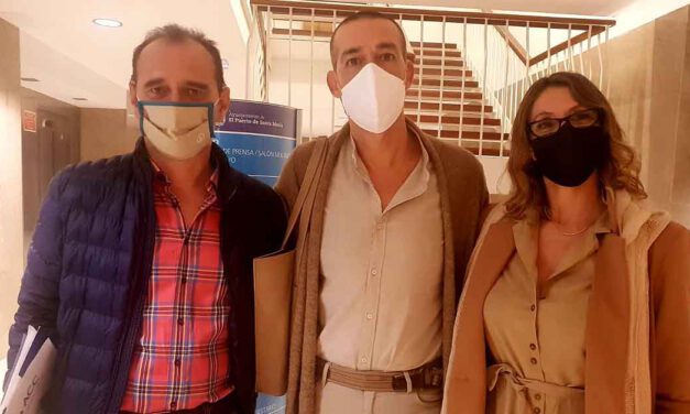 Calleja traslada a los comerciantes de Crevillet sus proyectos para la campaña de Navidad