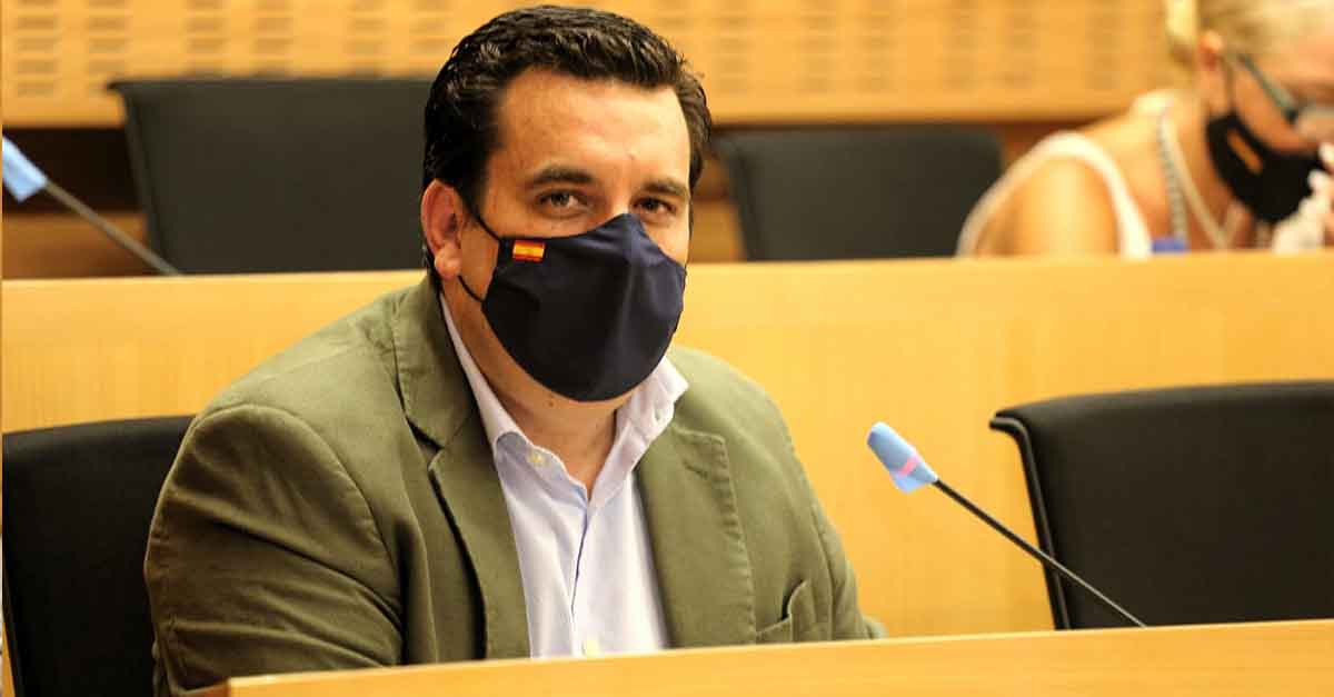 Curro Martínez: "Estamos informando a la oposición de cada paso del contrato de Mantenimiento Urbano"