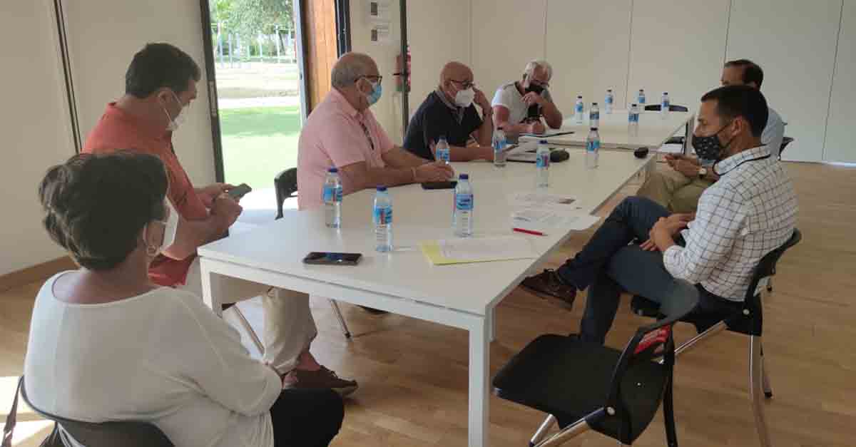 La Flave solicita a los grupos políticos la bajada del IVA en la factura de la luz