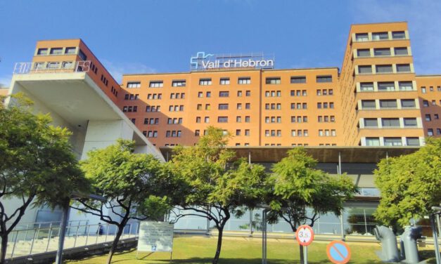 Un niño de 12 años grave por Covid-19, trasladado de Lleida a Vall d'Hebron