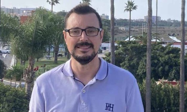 'El Atril', de Julio Otero, gana su segundo Napolitan Victory Award