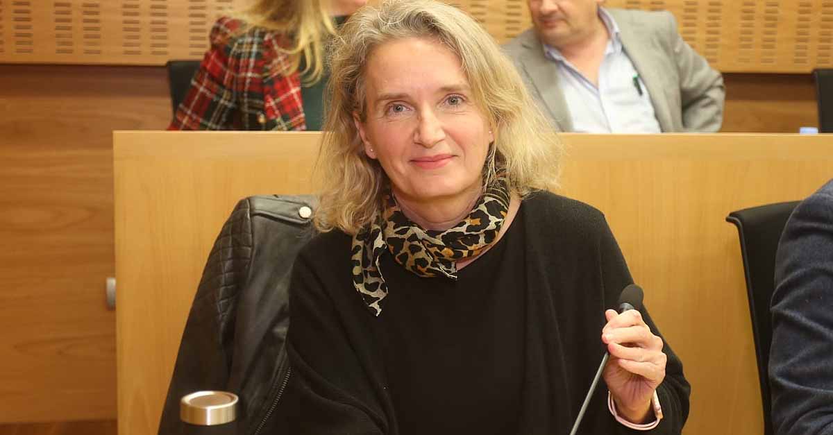 Lola Campos acude a Madrid para participar en el encuentro nacional de refundación de Cs