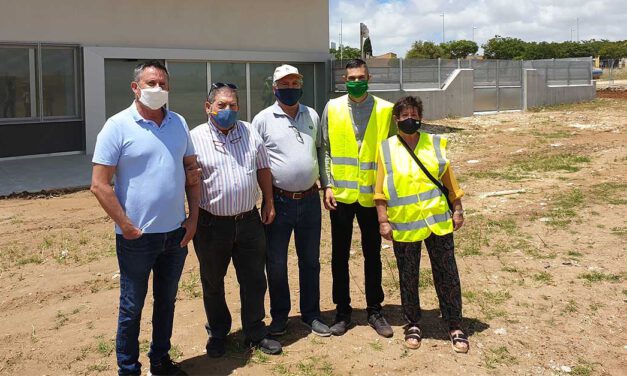 El PSOE reclama que el centro de salud Ángel Salvatierra cuente con su propio personal