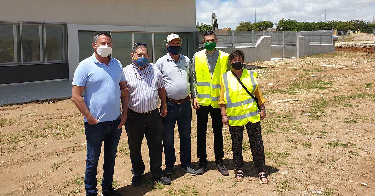 El PSOE reclama que el centro de salud Ángel Salvatierra cuente con su propio personal