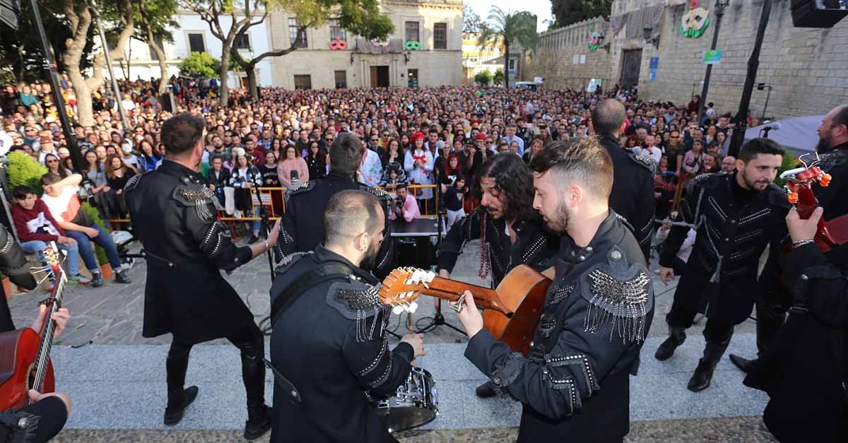 Un viernes enorme de Carnaval