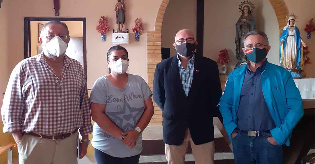 Vecinos de la Sierra de San Cristóbal denuncian los problemas que están sufriendo con sus viviendas