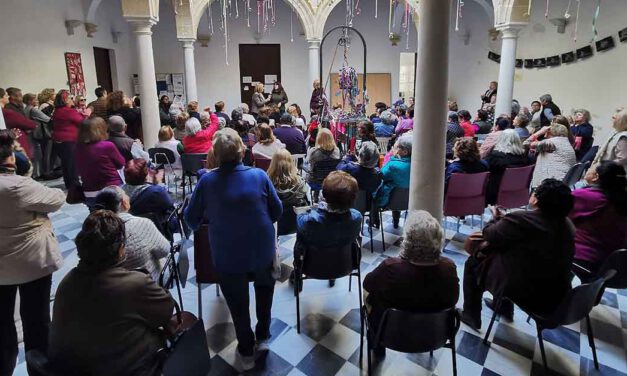 El PSOE pide "que se vuelva a tener en cuenta a los mayores de El Puerto"