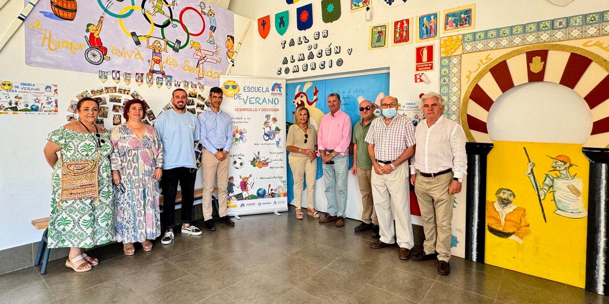 Carmen Lara destaca la labor de la 'Escuela de Verano' de Afanas en favor de los menores más vulnerables