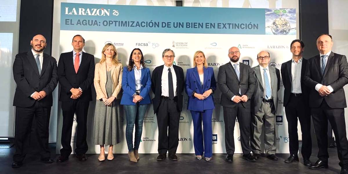 Beardo participa en un foro nacional del agua como representante de los alcaldes de los municipios turísticos de España