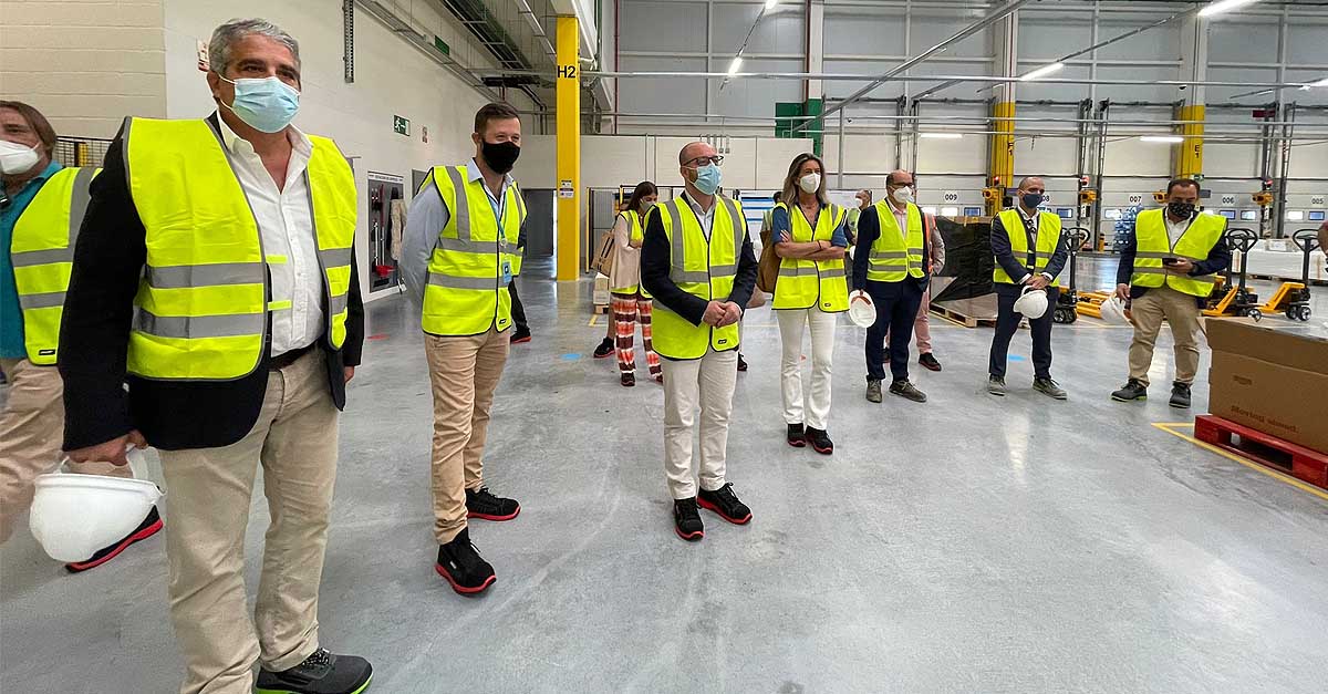 Amazon abrirá a finales de septiembre su centro logístico de El Puerto