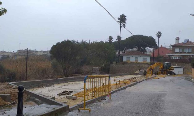 Ecologistas en Acción pide la paralización inmediata del aparcamiento de El Manantial