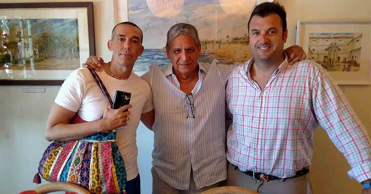 El restaurante Avanico acoge una exposición de pintura taurina de Humberto Parra