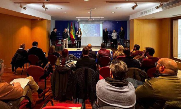 Beardo presenta el Avance del Plan General a la Corporación Municipal