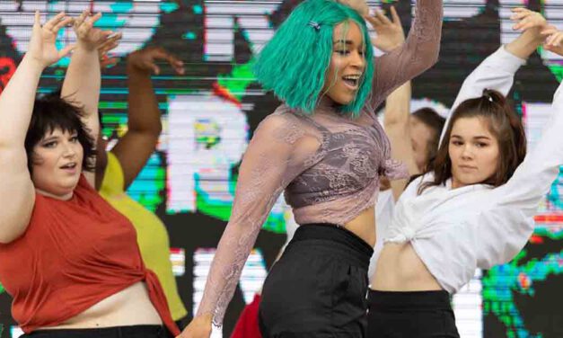 Un total de 16 grupos participan en el concurso de baile 'K-pop' que se celebra este domingo en The Lace Park