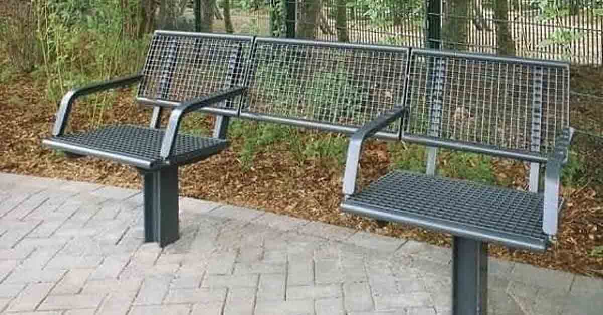 Vox solicitará la incorporación de bancos inclusivos en El Puerto