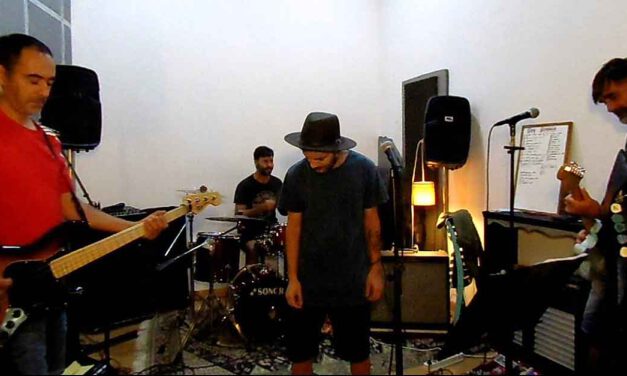 La banda portuense Cruz Bengala vuelve con nuevo fontman