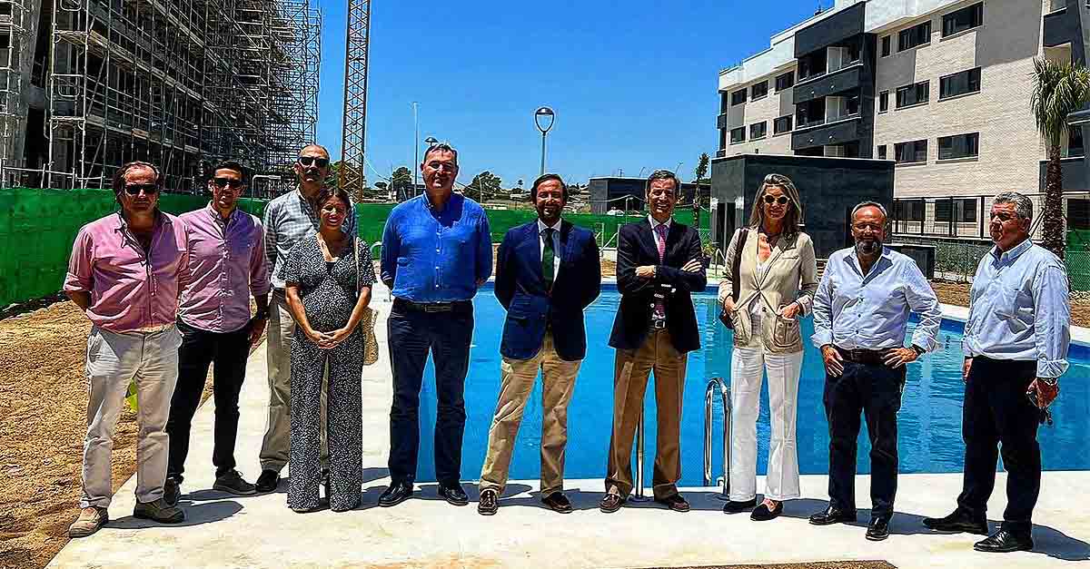 Puesta de Bandera de la segunda fase del residencial Vía Augusta Homes