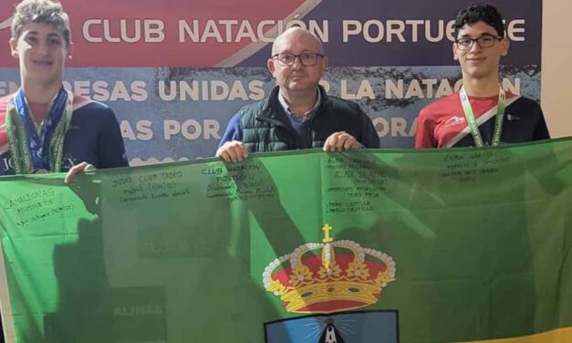 La bandera viajera de El Puerto emprende camino a Gijón