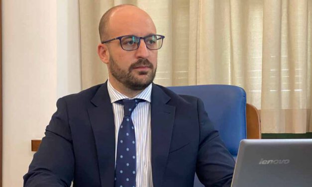 Germán Beardo anuncia que El Puerto finaliza el Plan de Ajuste y presenta 'deuda cero'