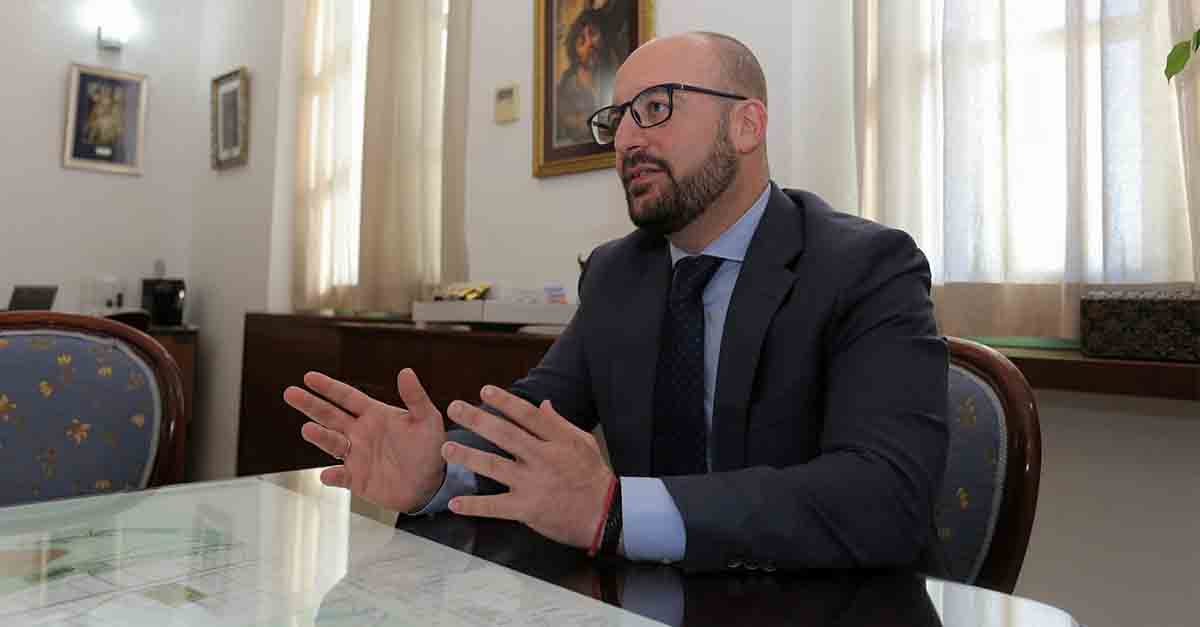 PSOE, Adelante y Unión Portuense piden la reprobación de Beardo