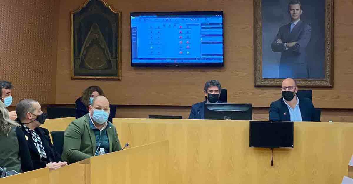 Bello califica de "traición a los portuenses" el voto en contra de PSOE y Adelante al arreglo de Pozos Dulces