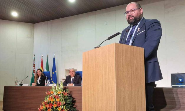 Bello felicita a CTAQUA por sus quince años ofreciendo respuestas a las necesidades de la acuicultura