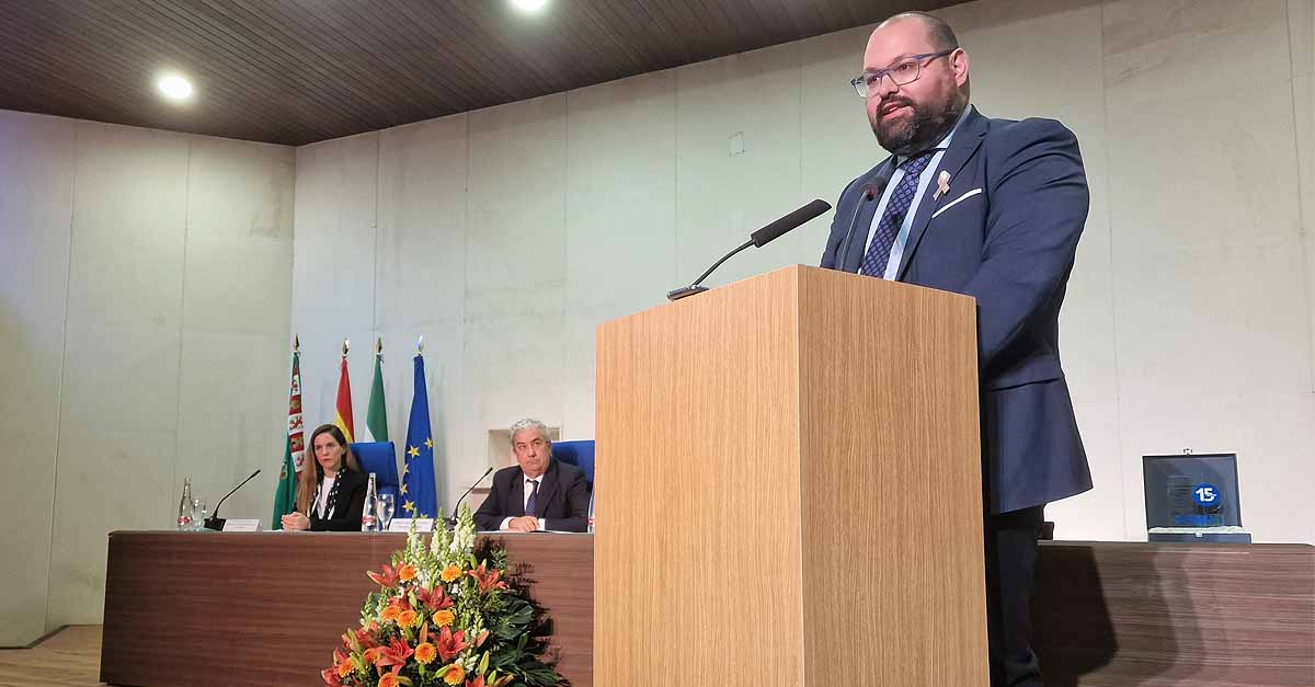 Bello felicita a CTAQUA por sus quince años ofreciendo respuestas a las necesidades de la acuicultura