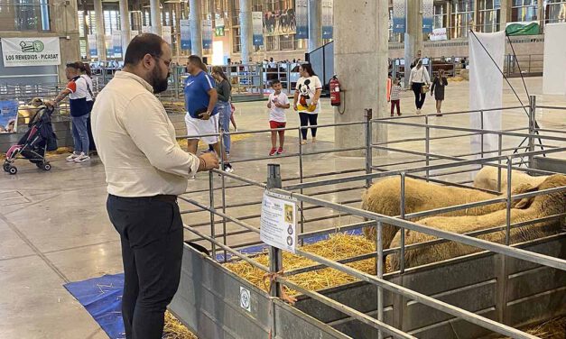 Bello visita la Feria Nacional de Ganadería y Agricultura