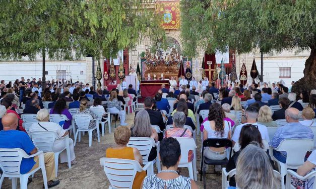Salida Extraordinaria de la Hermandad de la Borriquita por el Cincuentenario de su fundación