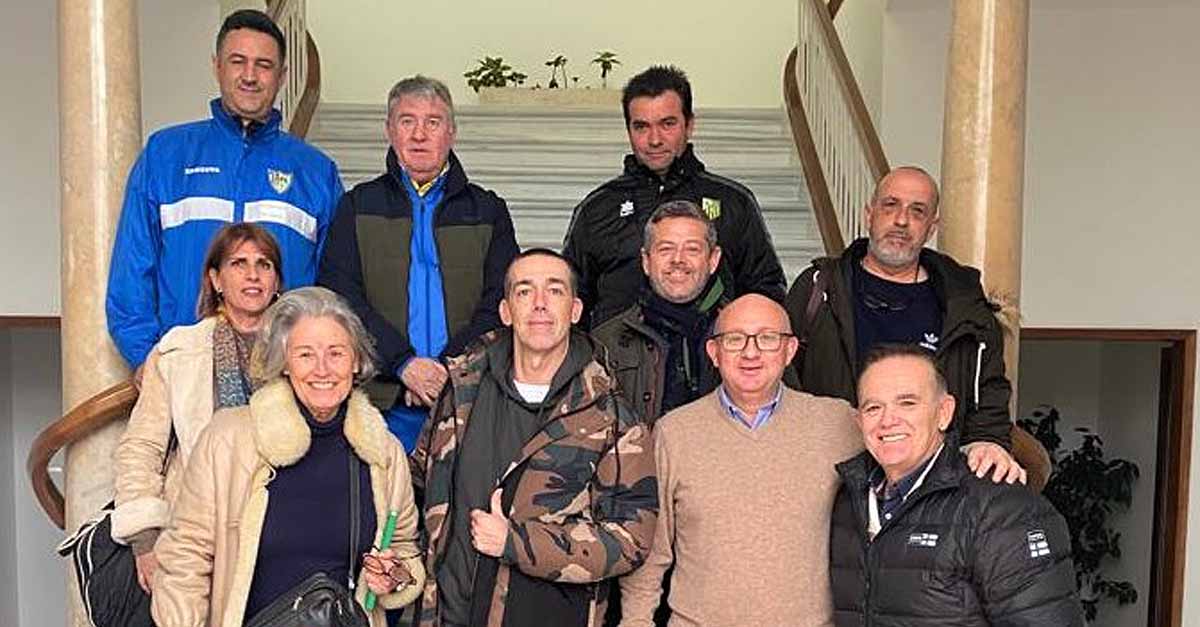 Los clubes de fútbol de El Puerto participarán en la Cabalgata infantil de Carnaval