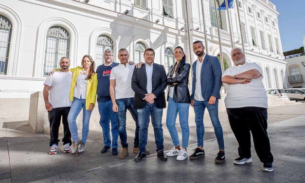 El Puerto Sí presenta su lista encabezada por Sergio Velarde para el 28M