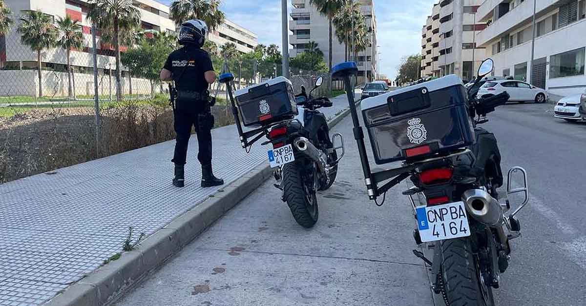 Detenido un hombre de 35 años por distribución de droga en la zona de los Jardines del Cano