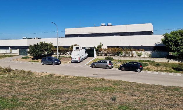 El PSOE pide la dimisión de Carmen Lara por su gestión del albergue y de Bienestar Social