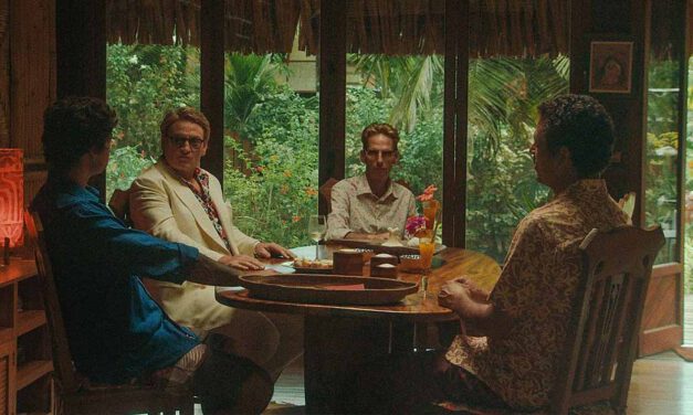 La Cinemateca Primavera 2023 proyecta este martes 28 "Pacifiction", un thriller de Albert Serra