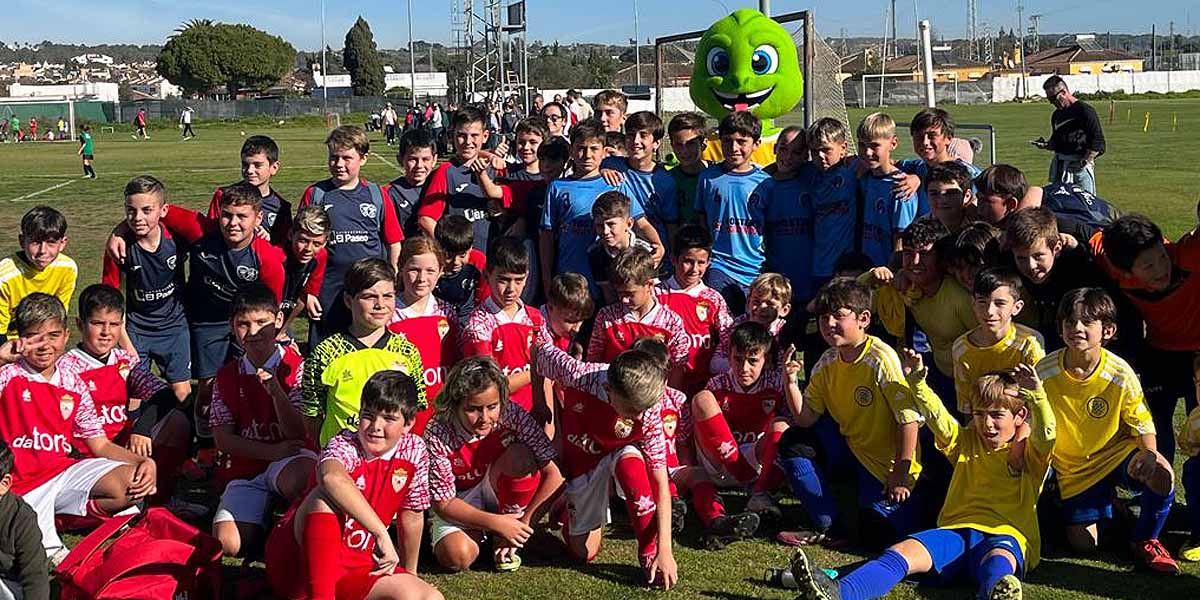 El Paseo hace entrega de los premios de la segunda edición del Mundialito de Kleo