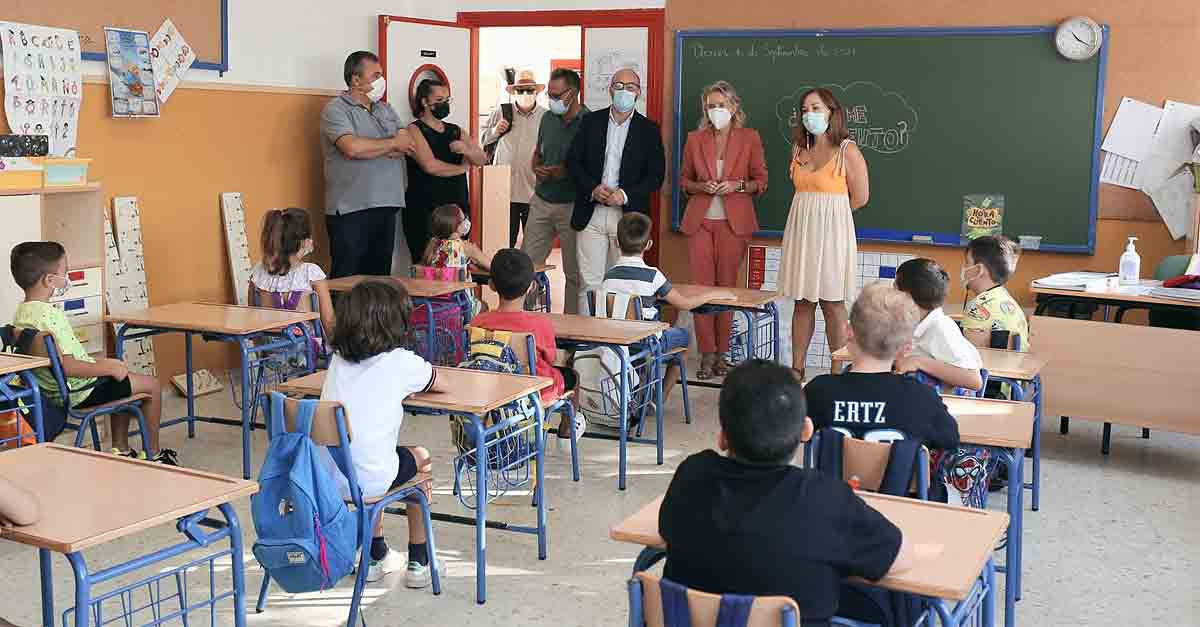 Más de 7.500 escolares de infantil y primaria comienzan sus clases en El Puerto