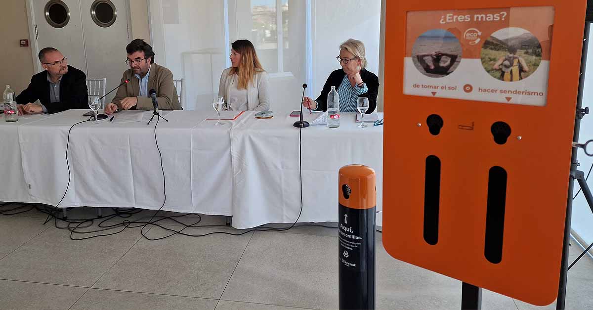 Inaugurada la “I Jornada Cero Colillas”, que aborda el impacto medioambiental de este tipo de residuos