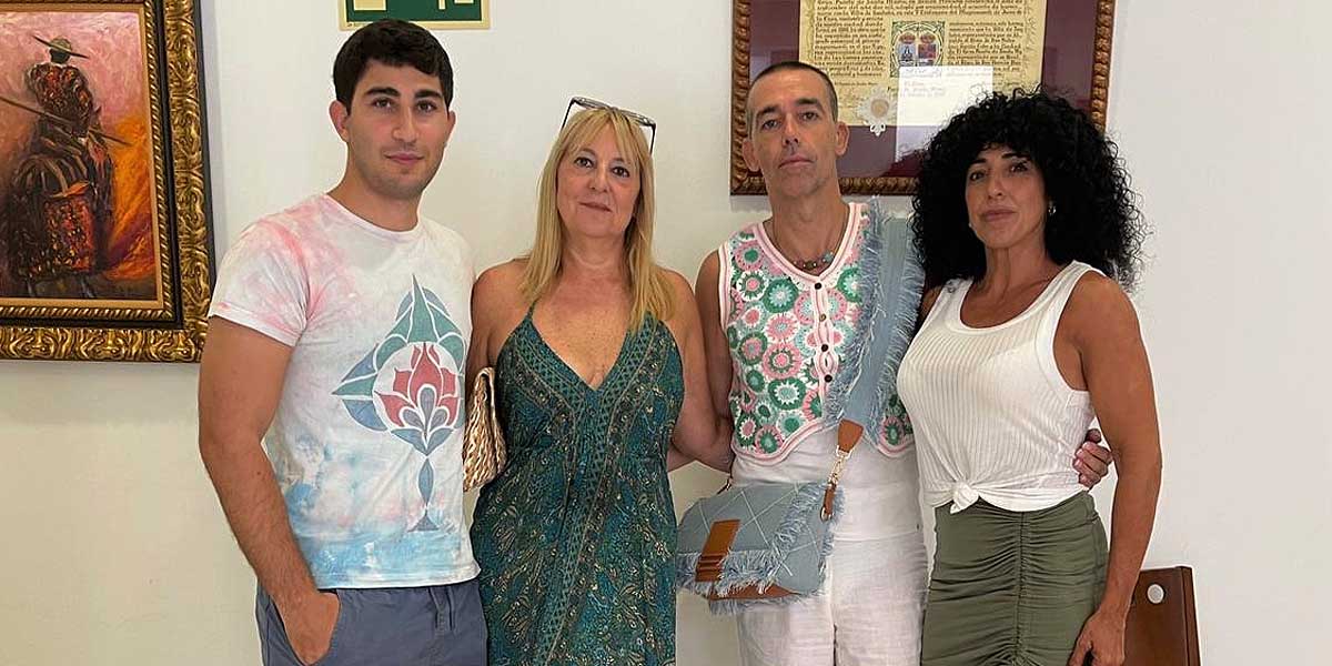 Calleja aborda con la Asociación de Coquineras y Coquineros la participación de la entidad en los próximos eventos festivos