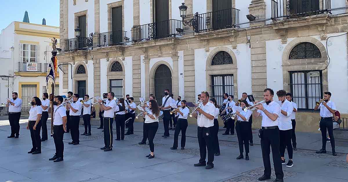 Las Bandas de la Humildad y Paciencia y Maestro Dueñas, protagonistas en el día del Corpus