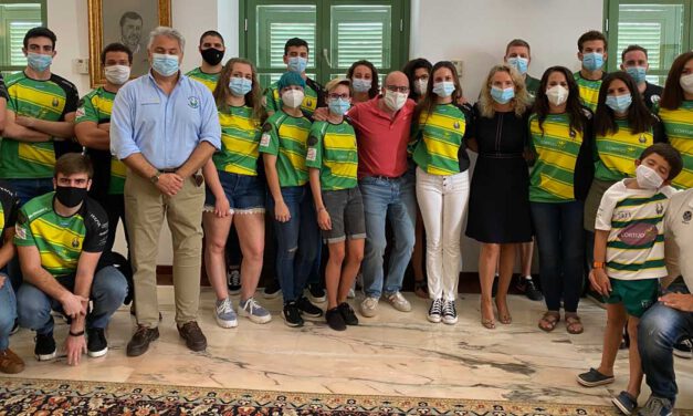 Beardo recibe a los campeones de Primera Regional y del Andaluz femenino del CRAP