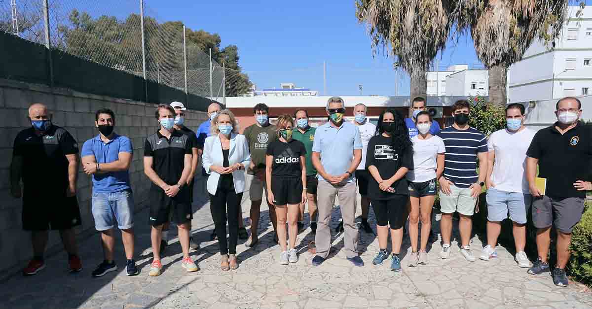 El Club de Rugby de El Puerto imparte un curso para formar a entrenadores