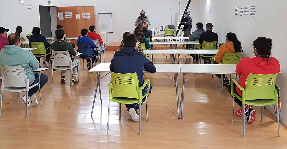 El Centro Cívico acoge un curso gratuito de manipulador de alimentos